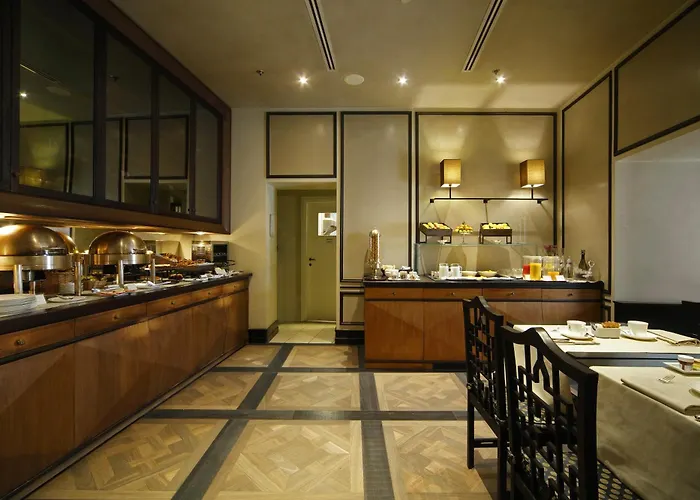 أكوا بالاس 4*