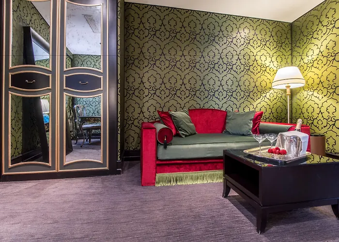 أكوا بالاس 4*