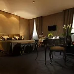 أكوا بالاس البندقية