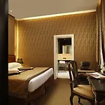 أكوا بالاس 4* البندقية