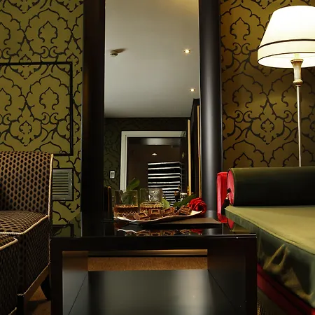 Aqua Palace 4*