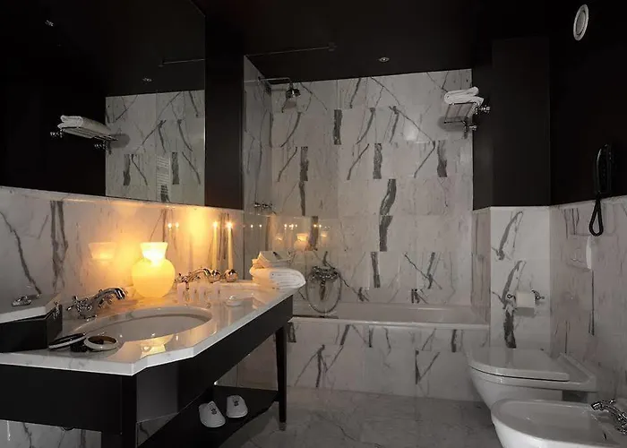 Aqua Palace Szálloda 4*