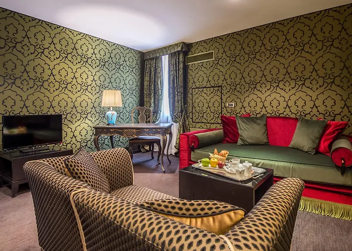 Aqua Palace Hotel 4*