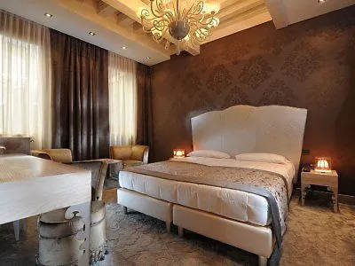 Aqua Palace Hotel 4*