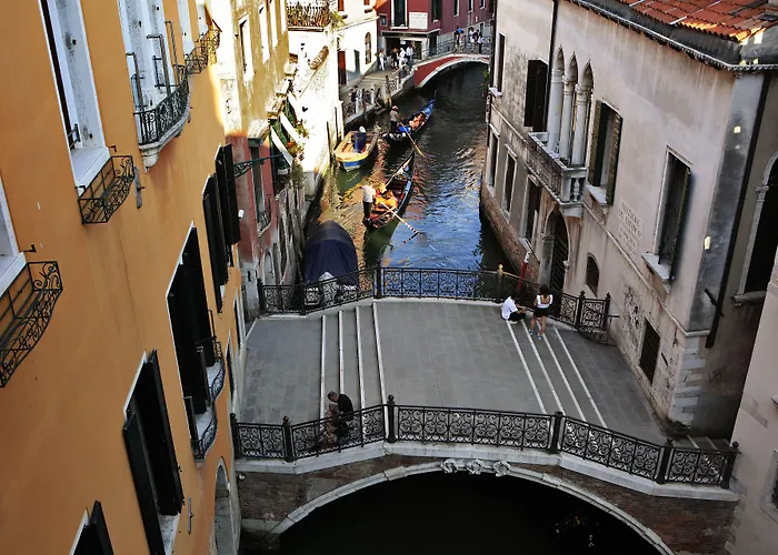 アクア パレス ホテル