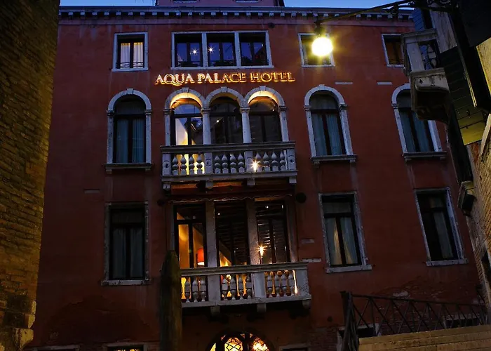 Aqua Palace Отель